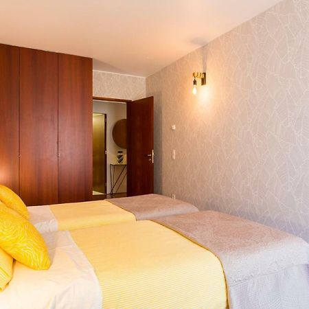 Charming 2-Bedroom Apartment In The City Centre Lisboa Eksteriør billede