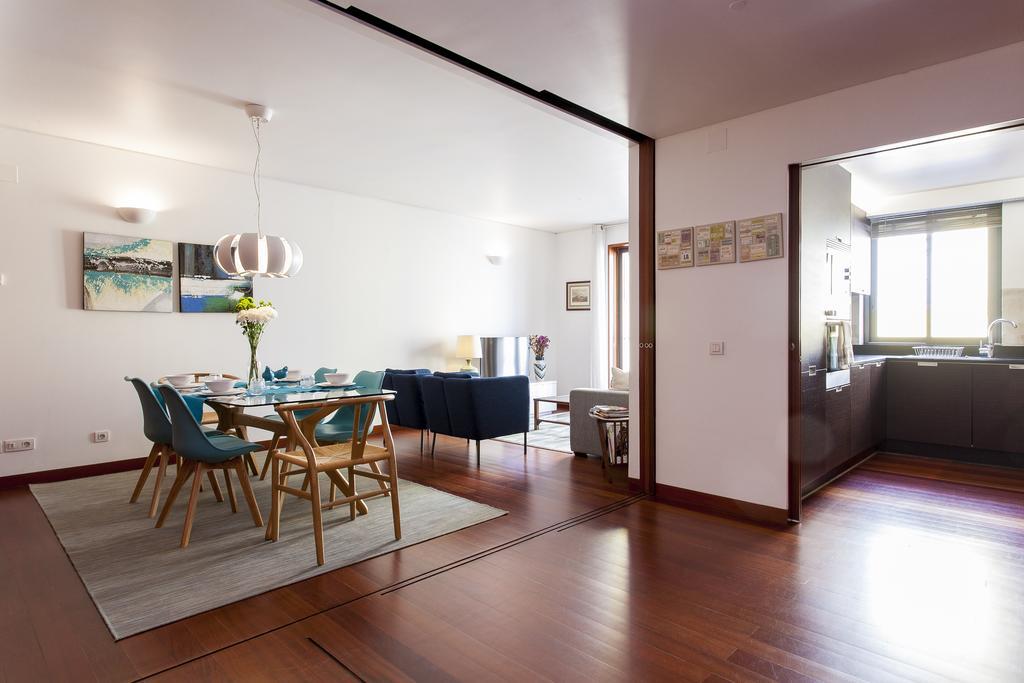 Charming 2-Bedroom Apartment In The City Centre Lisboa Eksteriør billede